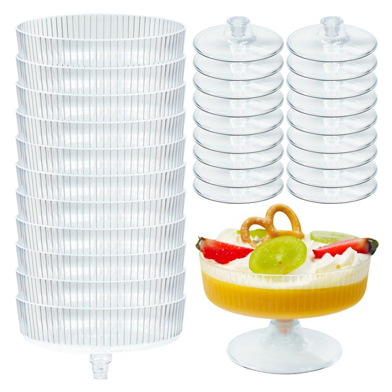 Champagne Tower Set - ● Verres à Martini en plastique